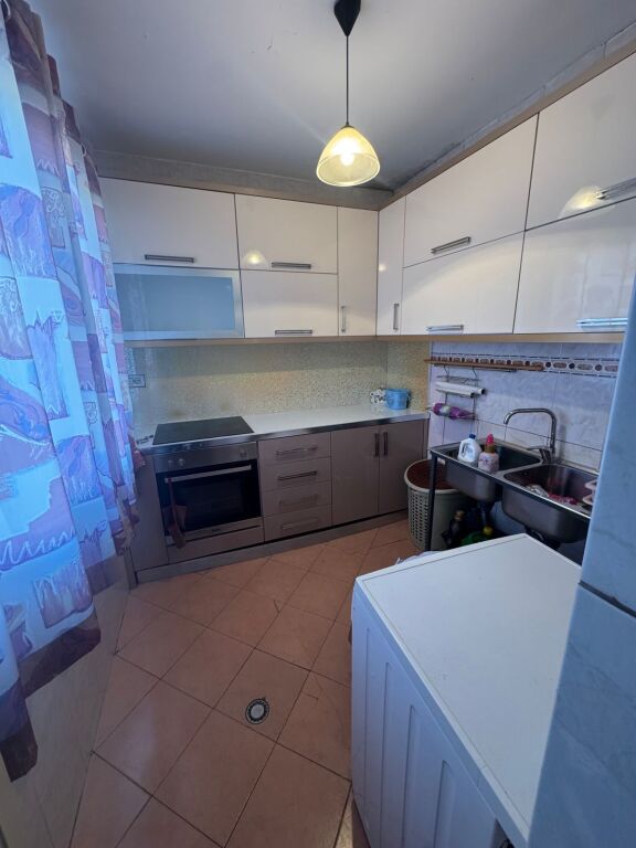 Rent, Apartment 3+1, Xhamllik, Tirane