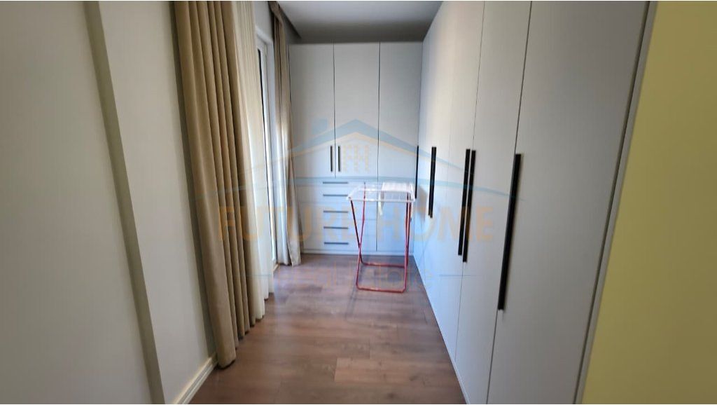 In vendita, Appartamento 2+1, Lago Secco, Tirana.