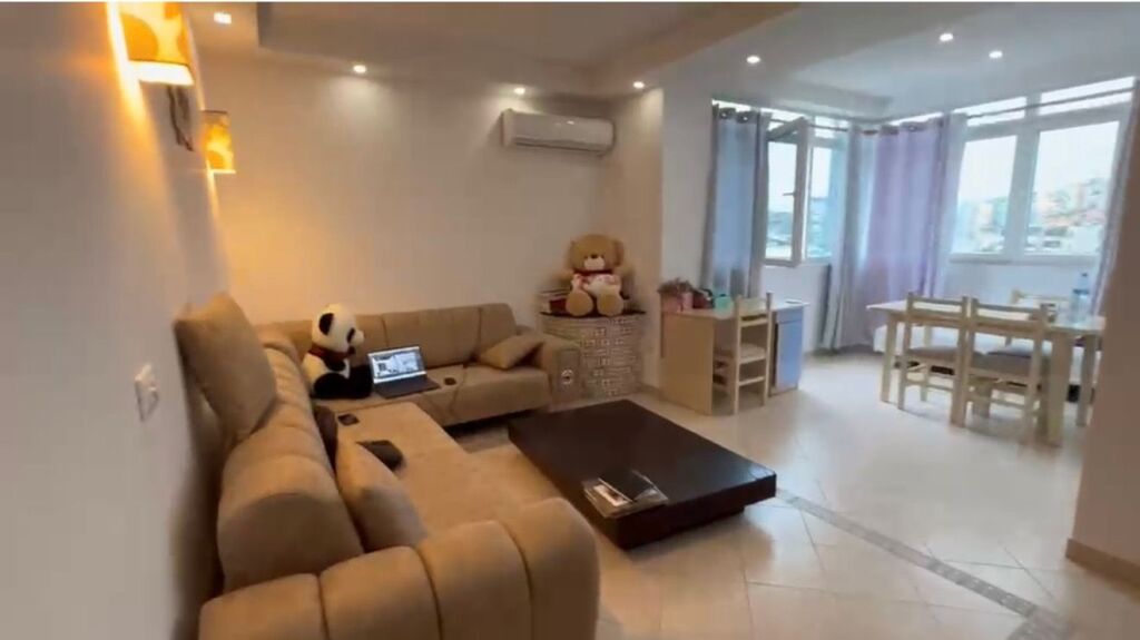 1+1,kat 6 pa ashensore,vasil shanto ,650 euro