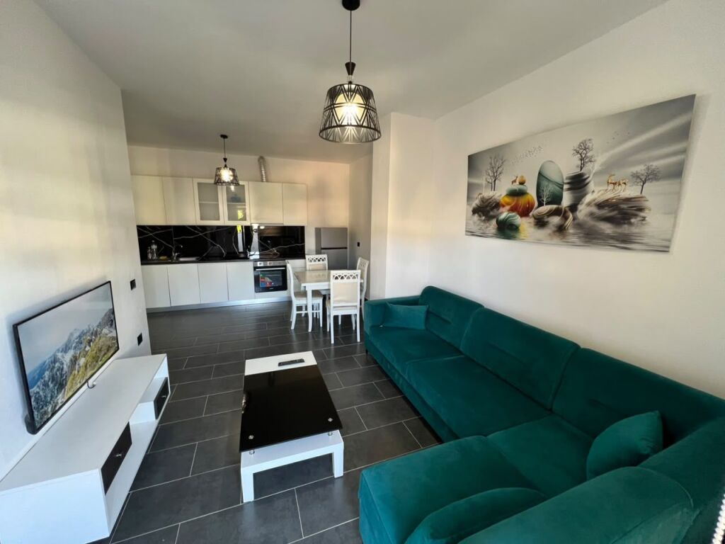 🏡✨ AFFITTASI APPARTAMENTO 1+1 – RROTA E KUQE, DURRËS 🌊