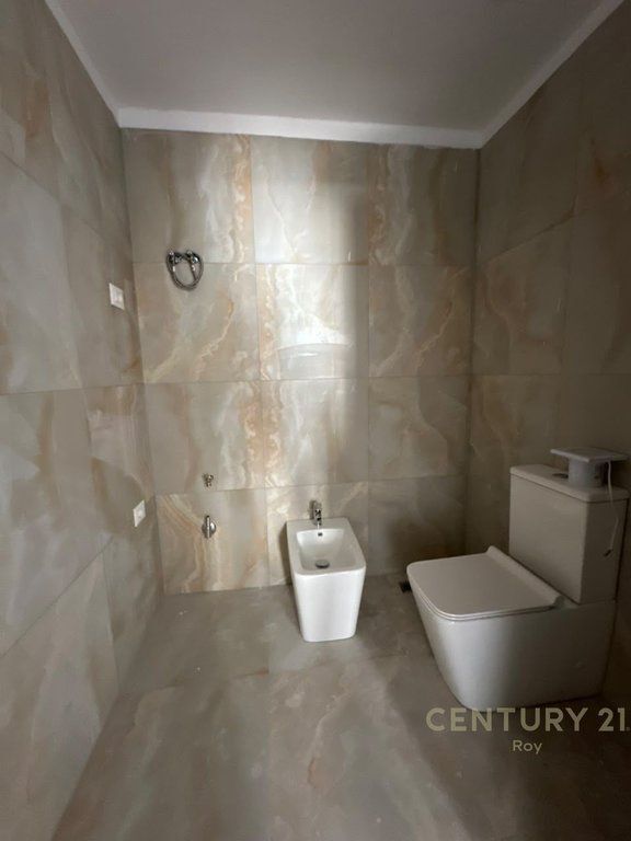 APARTAMENT 1+1 PËR SHITJE, NDËRTIM I RI I VITIT 2026 !!!