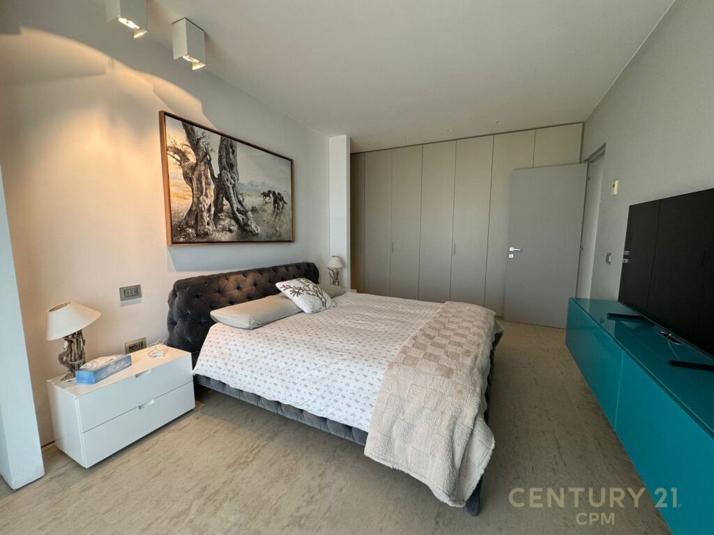 Penthouse 3+1+2+ 2 parking spaces for sale!