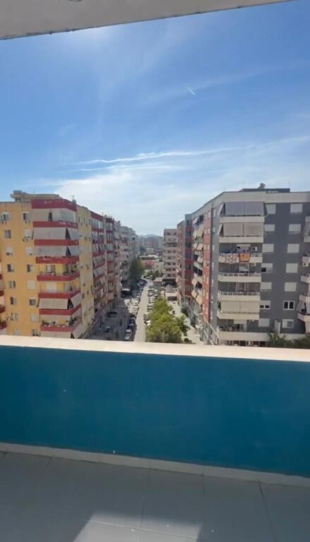 Apartament me qera 1+1, Astir, prane bar Artistit!!