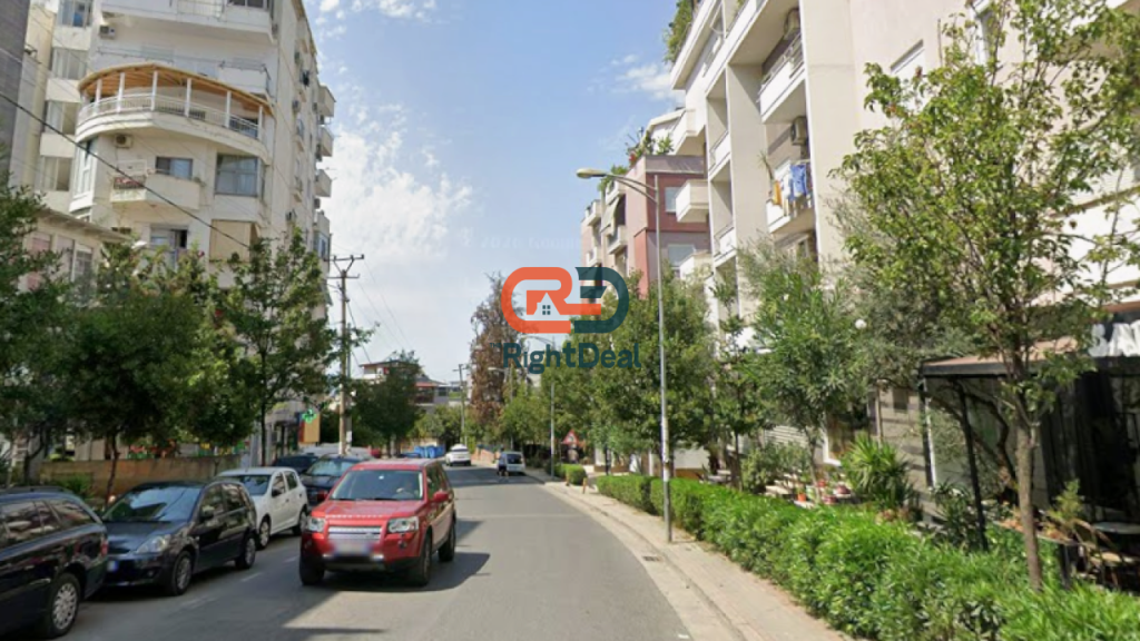 In Fresk, Shop for Sale on the Main Roadside, Ideal for Investment!!