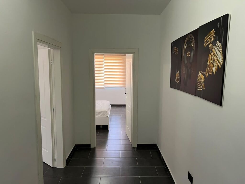 🏡✨ AFFITTASI APPARTAMENTO 1+1 – RROTA E KUQE, DURRËS 🌊