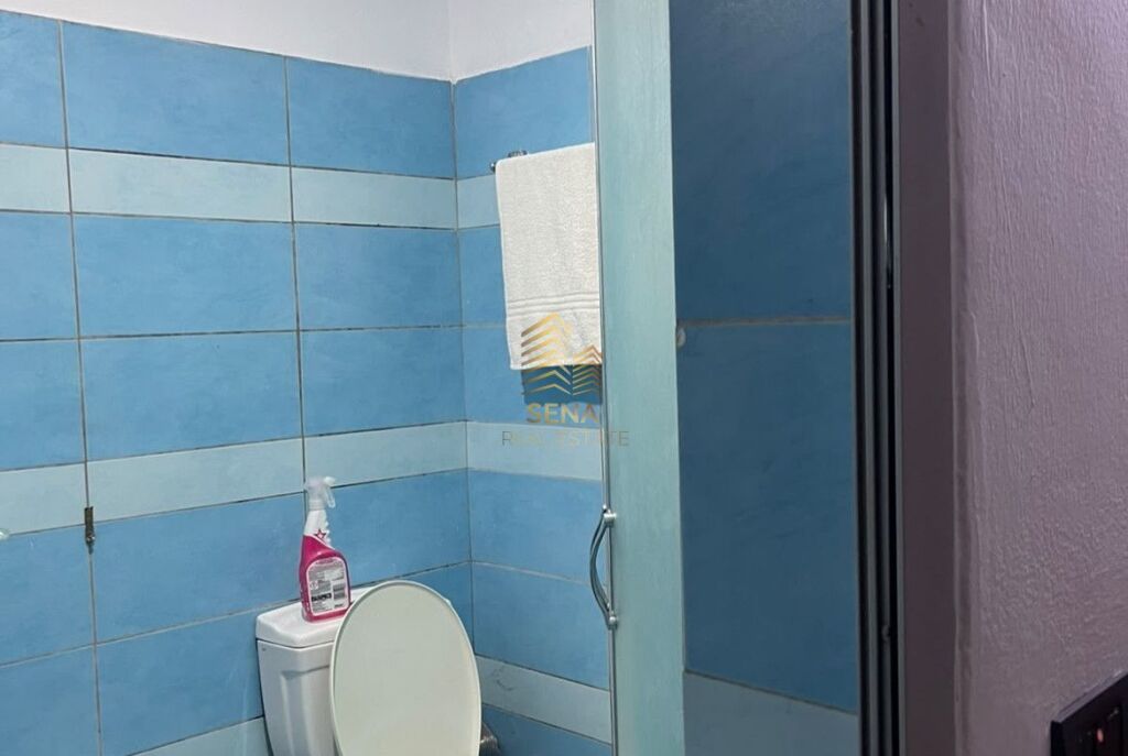 Affitto, Ingresso Privato 1+1+ Cortile, Ali Demi – Scuola Direzione della Libertà, 40.000 Lek/mese