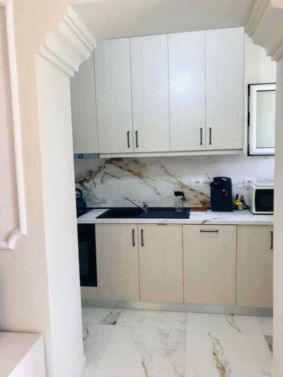 🏡 JEPET ME QIRA – APARTAMENT 1+1,VLORE