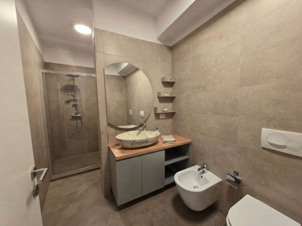 Qera,Apartament 2+1+2, Quartum Residence, Rruga Jordan Misja.