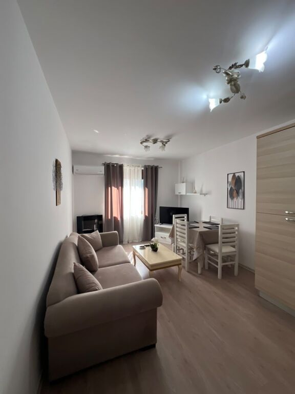 🏡✨ APPARTAMENTO 2+1 IN AFFITTO – CENTRO, DURRËS