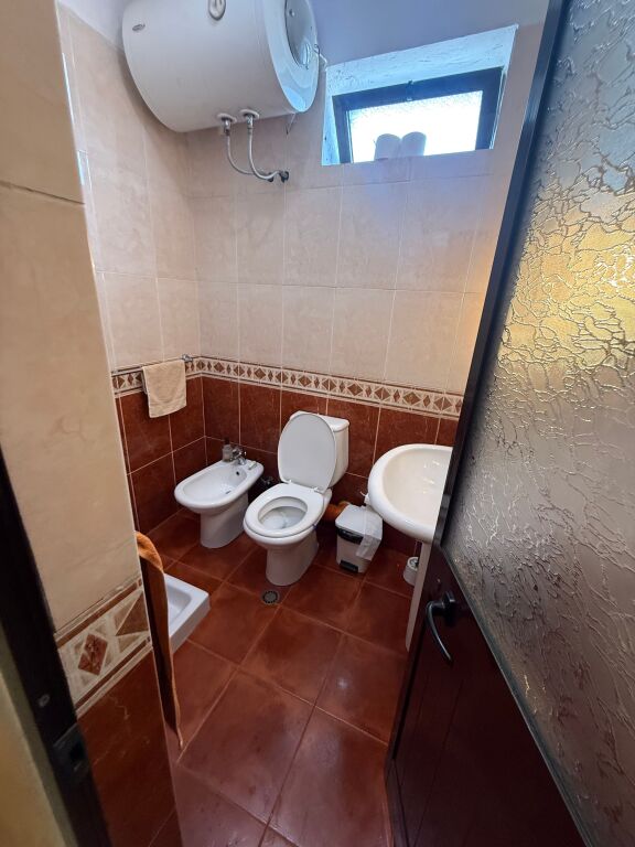 🏡 PRIVATE 4-FLOOR HOUSE FOR RENT – BARDHYL STREET