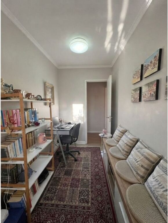 Shitet , Apartament 3+1+2 , Rruga e Kosovareve