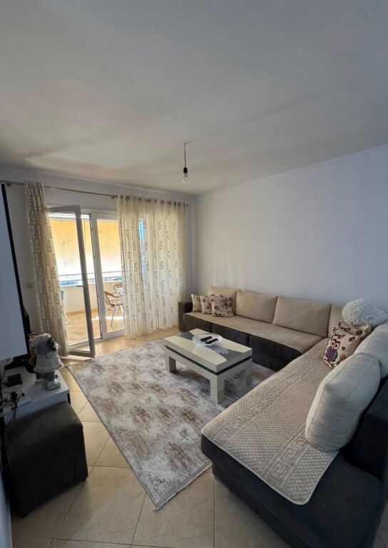 Appartamento in affitto 2+1+2 presso il palazzo Syri Tv ad Astir  ID 5725