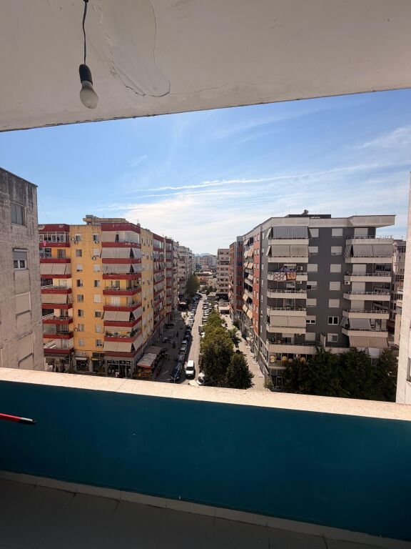 AFFITTASI APPARTAMENTO 1+1 . ASTIR VICINO AL BAR ARTISTI