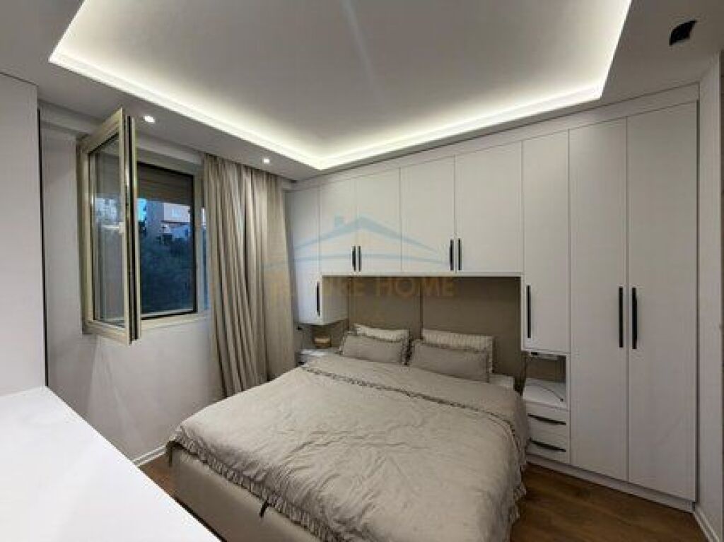 In vendita, Appartamento 2+1 + Garage + Unità di Servizio