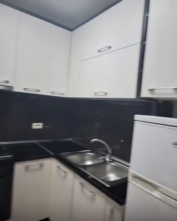 Apartament 1+1 me qira tek Petro Nini
