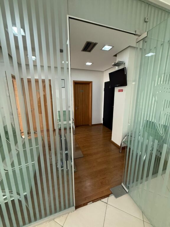 Kamez Clinica dentale in affitto 107M²