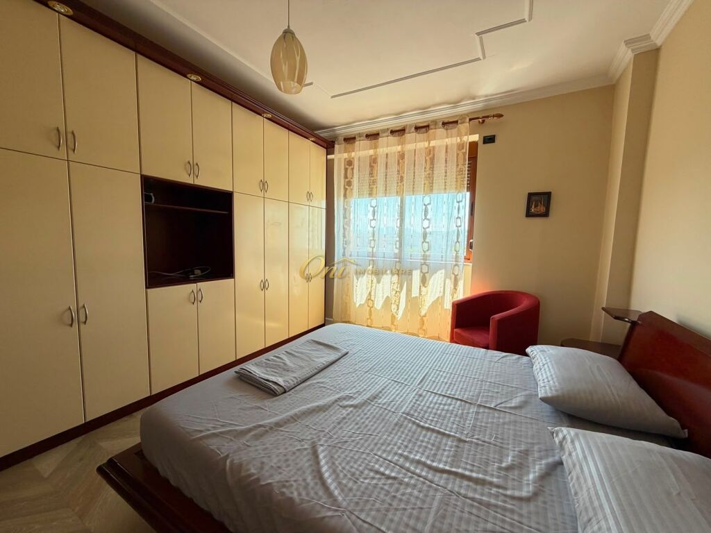 ISH EKSPOZITA APARTAMENT PER QERA 4+1+2