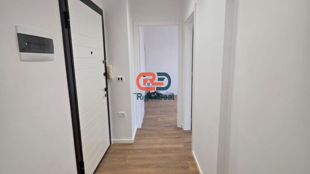 At Kongresi I Manastirit Street, Apartment 1+1 for Sale, Ideal for Living and Investment!!!