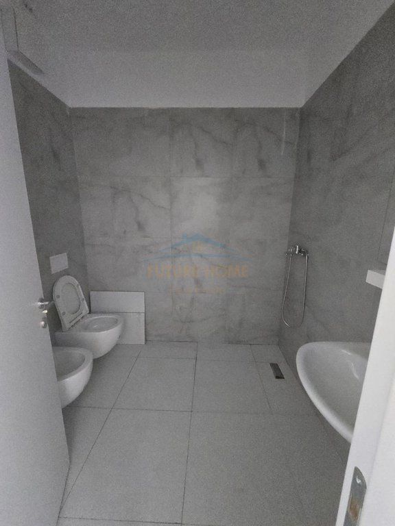 Qera, Apartament 1+1, Univers City, Tirane .
