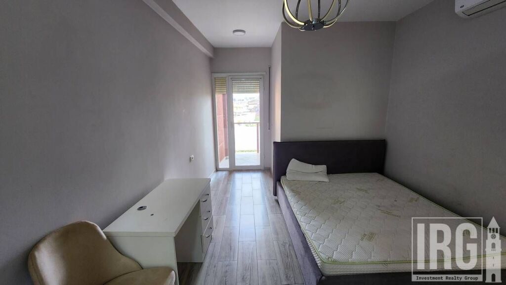 Shitet Apartament 2+1 – Zona 21 Dhjetori
