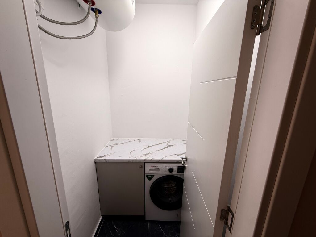 📣 QERA Apartament 2+1 Me 2 Tualete Dhe Ballkon 📍 Prane Bulevardit Te Ri ✨