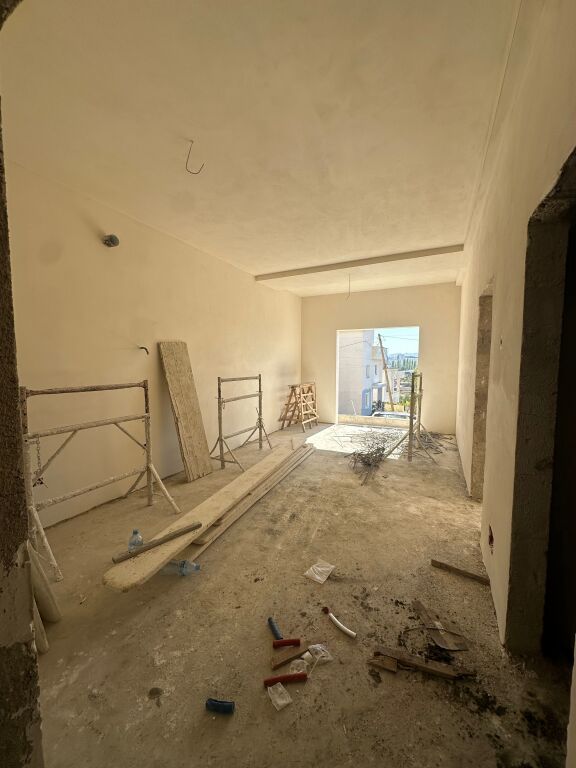 Apartament 1+1 per shitje ne Paskuqan