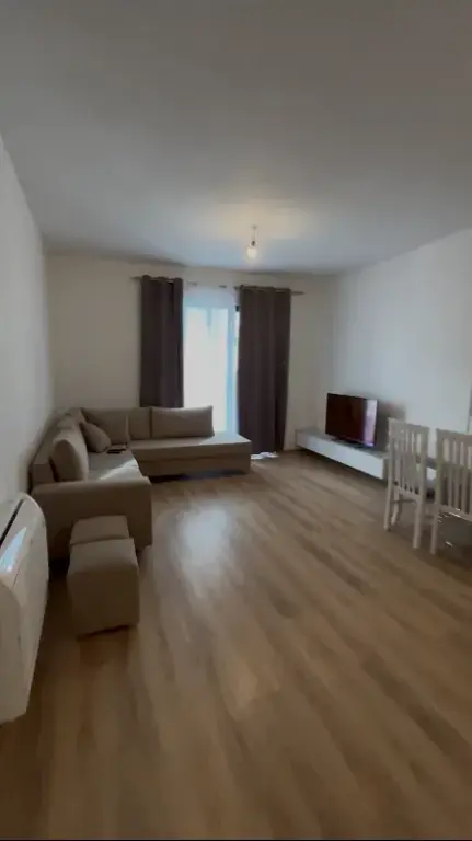 Qera | Apartament 2 + 1+2 | Kinostudio | 600 €/muaj