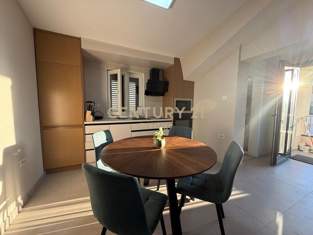 FOR RENT THIRD FLOOR A MODERN VILLA + PARKING SPACE, IN STUDENT CITY !