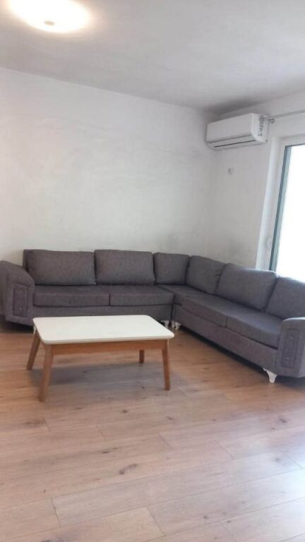 Affittasi Appartamento 2+1+2 - Astir, Tirana