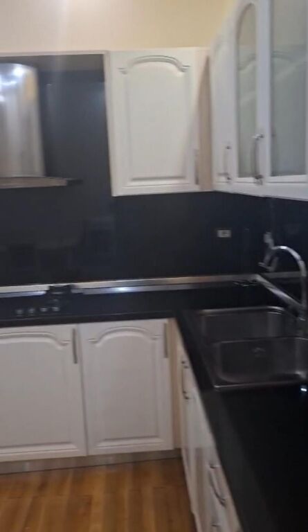 Rent | Hyrje Private 2 + 1 | Qytet Studenti – Rruga Gramoz Pashko | 600 €/month