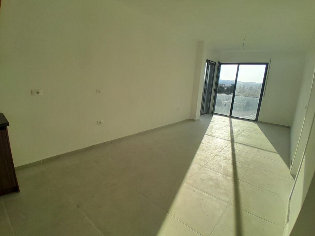 APARTAMENT 1+1 PER SHITJE, PARALLEL LIVING DON BOSKO