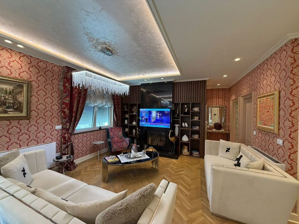 Apartament luksoz 2+1 per qira prane TEG