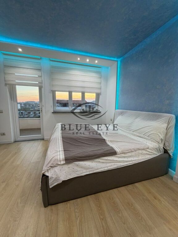 Apartament 3+2 Me Qira në Lagja nr.17, Durrës.