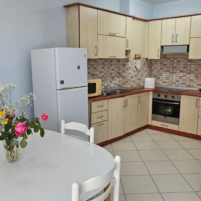 🏡✨ SHITET APARTAMENT 2+1+2 – QENDËR TIRANË