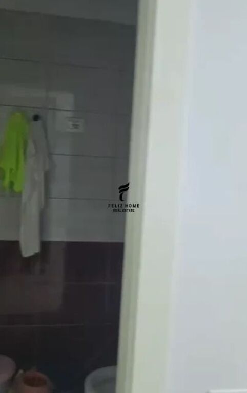 SHOP FOR RENT 56 M2 ASTIR 50,000 LEKE  FH-96398
