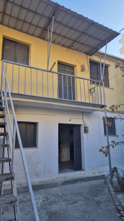153 m² Tokë – Pazari i Ri / Shkolla e Kuqe, Tirana