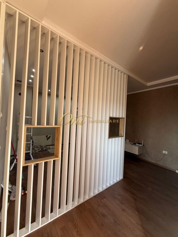 BLLOK OFFICE 140M2 FOR RENT