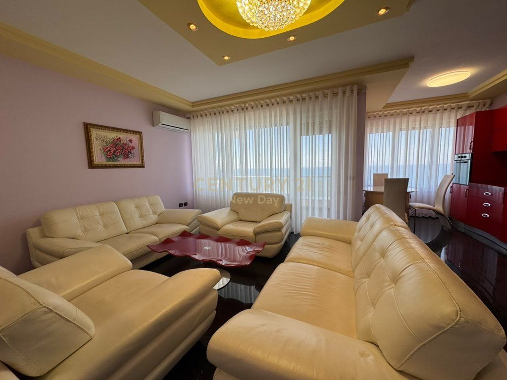 Appartamento 2+1 In Affitto a Currila, Durrës - 900€ | 96 m²