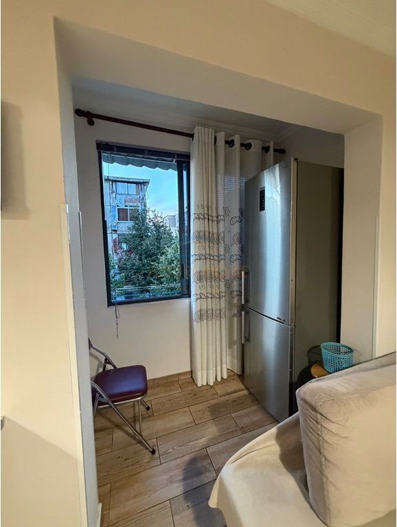 Affitto, Appartamento 2+1, Oxhaku, Tirana.