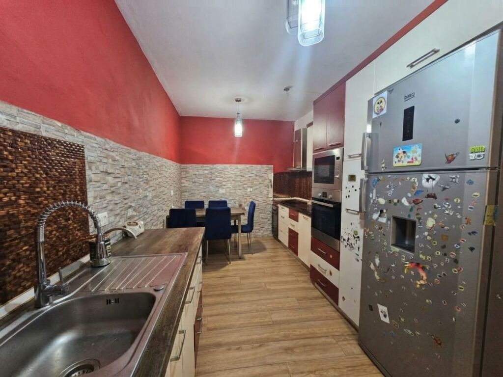 Qera, Apartament 2+1+2,Rruga Jordan Misja,Tiranë.