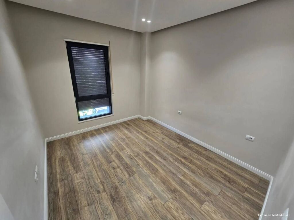 Zyre me qera 2+1 ne Porcelan (ID BZ21063) Tirane