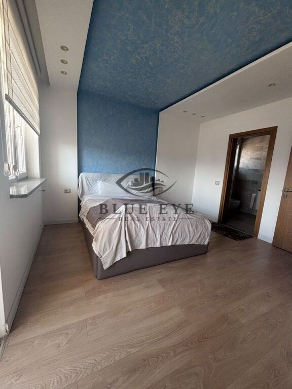 Apartament 3+2 Me Qira në Lagja nr.17, Durrës.