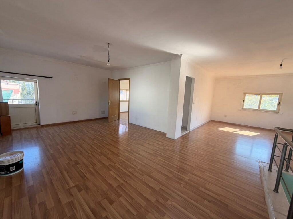 Affitto, Villa su 3 piani, Kodra e Priftit, Tirana