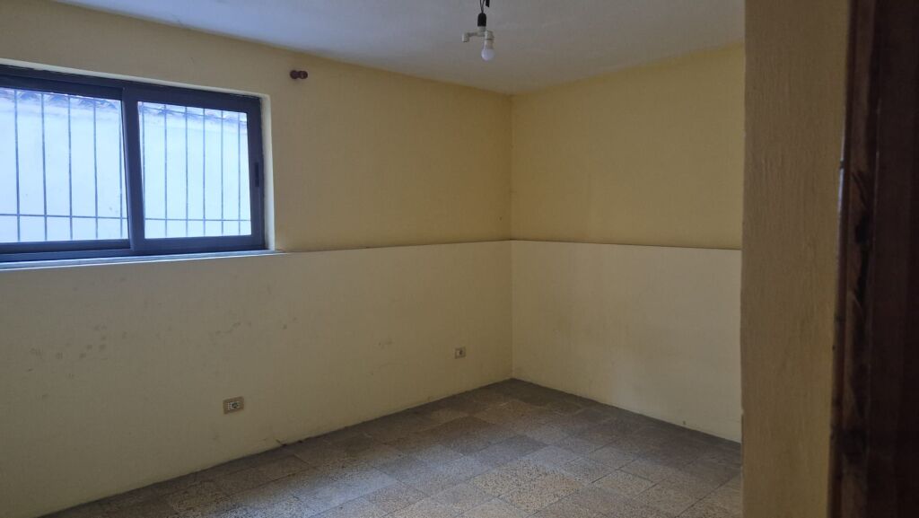 153 m² Tokë – Pazari i Ri / Shkolla e Kuqe, Tirana