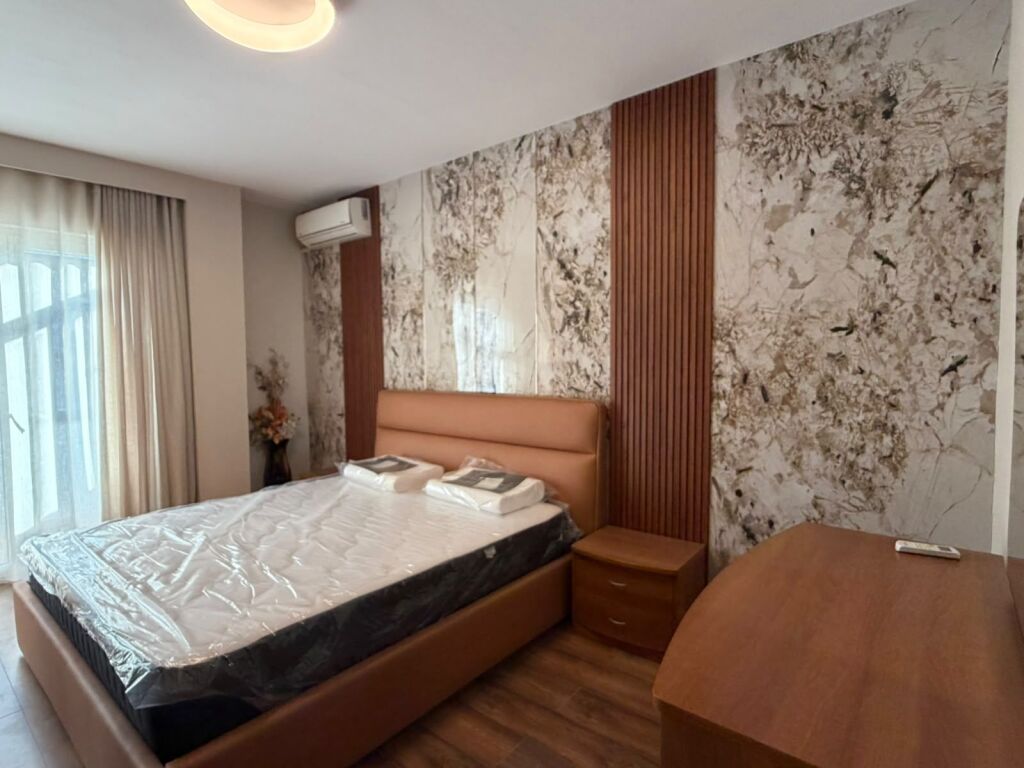 For sale, Apartment 2+1+2, Mine Peza Street, Tirana.