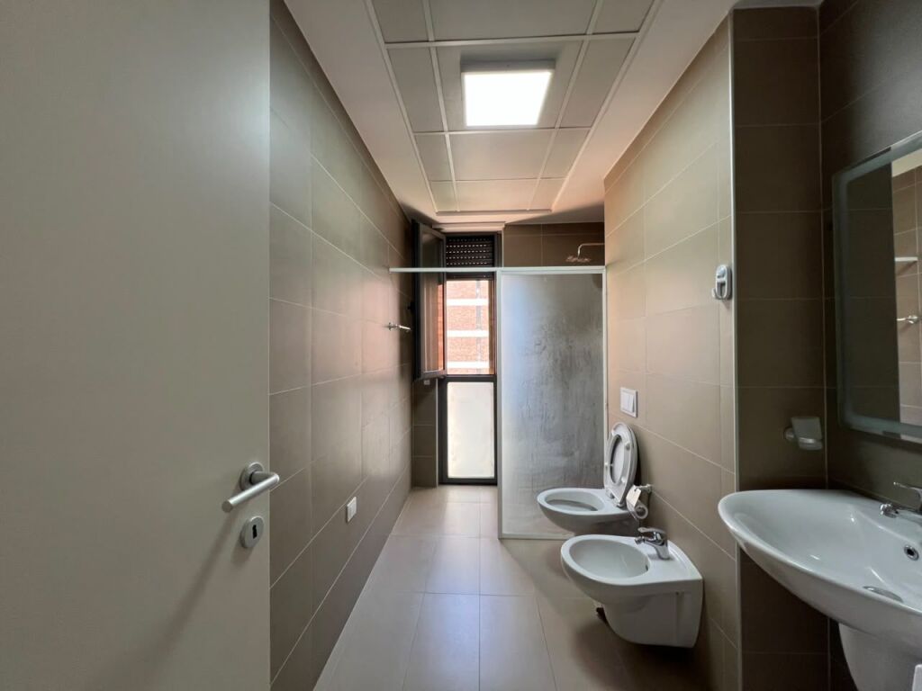 Affittasi appartamento 2+1+2