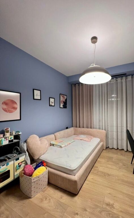Apartament per shitje 3+1+2+2poste te Tower Bridge