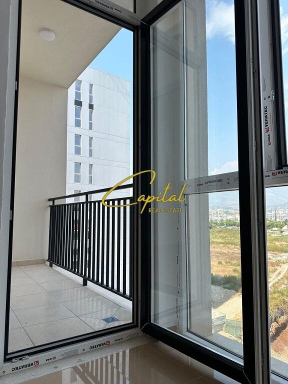 ZYRE ME QIRA 72 M2 BULEVARDI I RI 60.000 LEKE