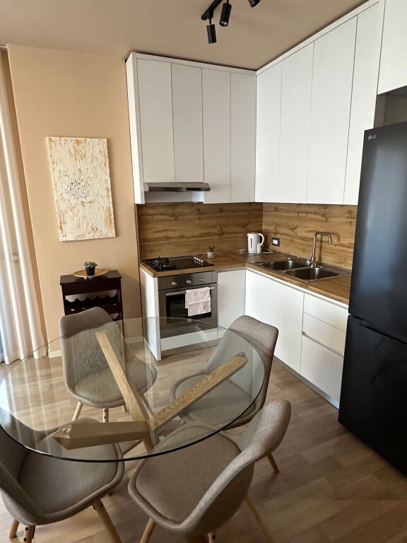 🏡 APARTAMENT 1+1 ME QIRA | PRANË HARRY T. FULTZ