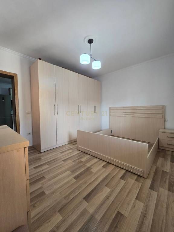 Affittasi appartamento 1+1 in Via Elbasani